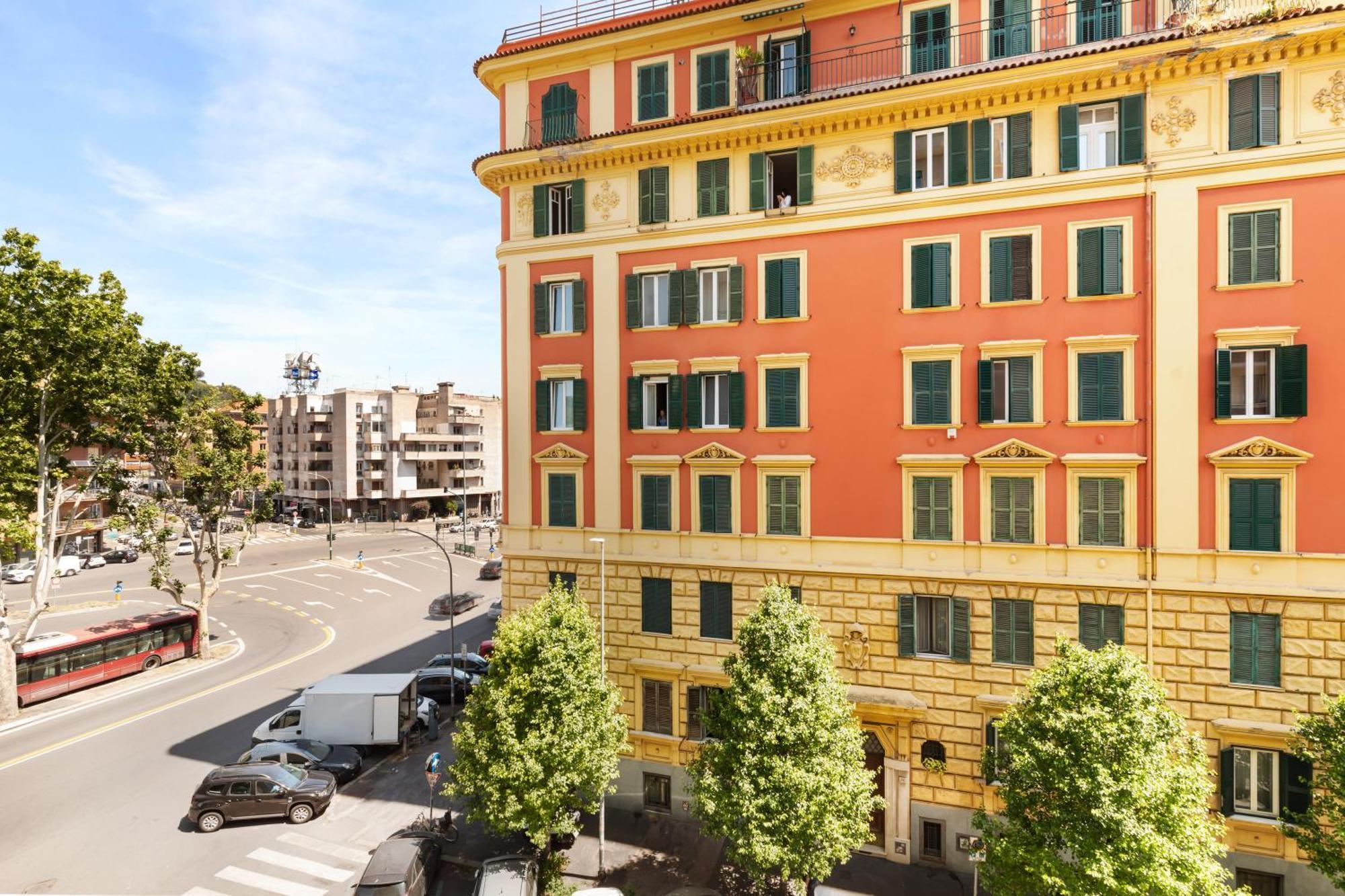 Clodio Welcome - 5 Camere Arredate Con Bagno Interno - Zona Comune - Condizionatori - — Foto 1